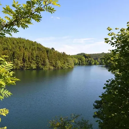 Seneric Chalet, Chalet Trois-Ponts