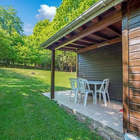 Seneric Chalet, Chalet